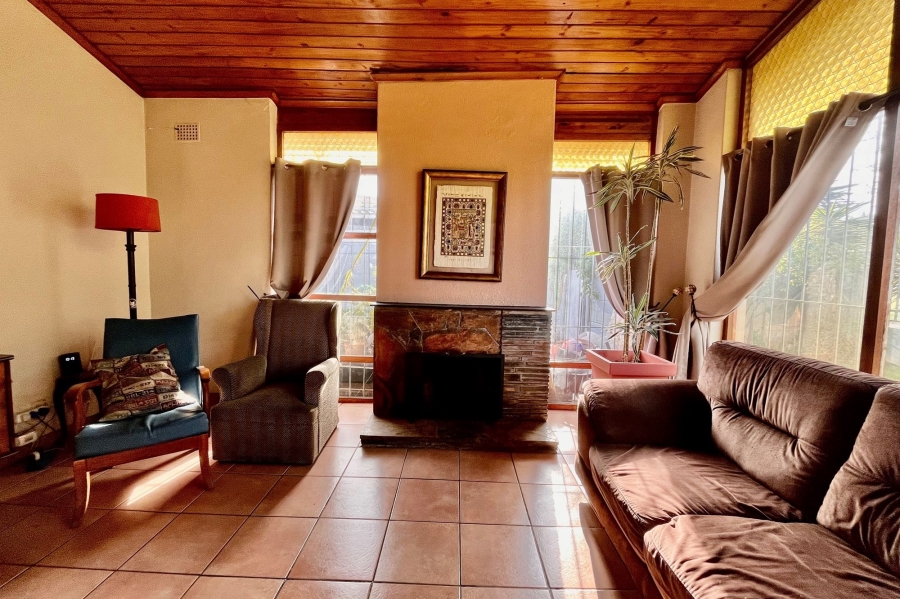 3 Bedroom Property for Sale in Windsor Park Western Cape